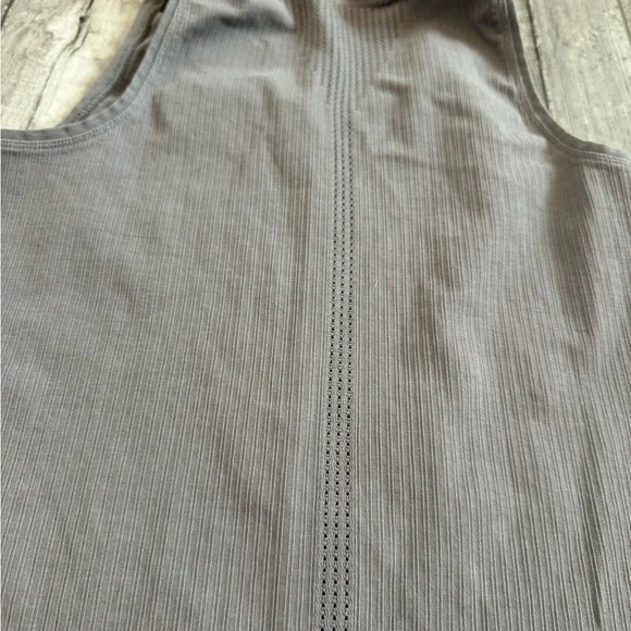Athleta Pura Tank Top Medium Ribbed Cotton Nylon Gray Seamless Fitted - Picture 4 of 7